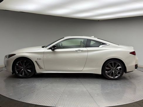 Used 2019 INFINITI Q60 Red Sport 400 w/ Proassist Package image 2