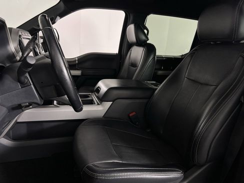 Used 2022 Ford F250 Lariat w/ Chrome Package image 24