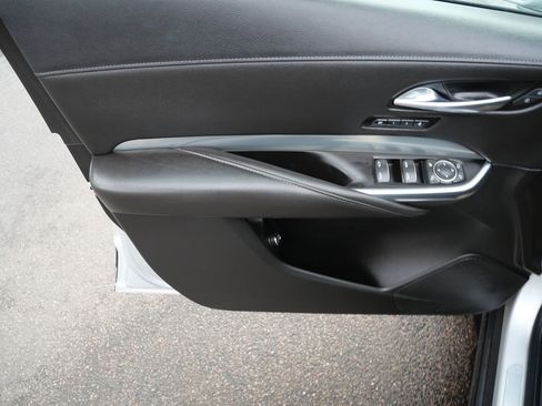 Used 2019 Cadillac XT4 Premium Luxury image 17