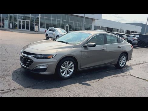 Used 2024 Chevrolet Malibu LT FWD image 4