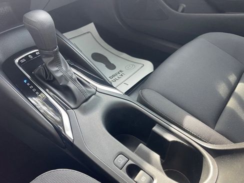 Used 2023 Toyota Corolla LE image 14