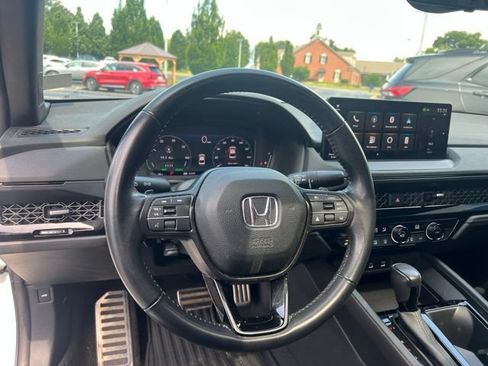 Used 2023 Honda Accord Sport image 19