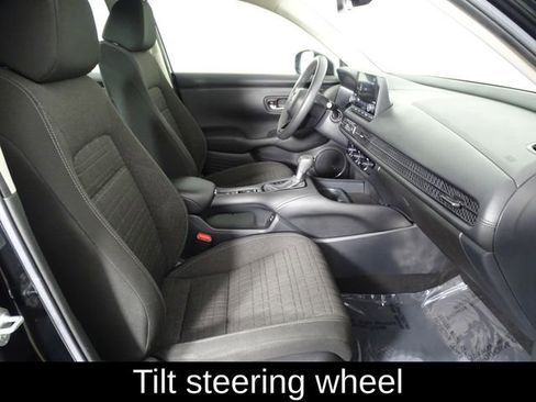 Used 2024 Honda HR-V LX image 13