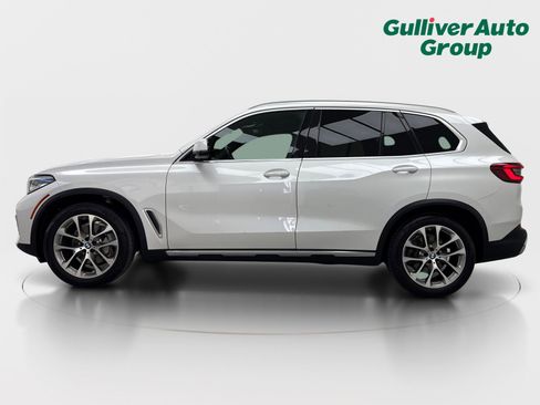 Used 2019 BMW X5 xDrive40i w/ Convenience Package AWD/4WD image 3