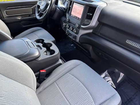 Used 2024 RAM 2500 Big Horn w/ Bed Utility Group image 19