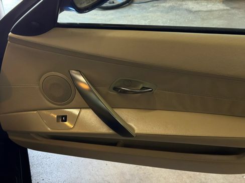 Used 2007 BMW Z4 3.0si RWD image 16