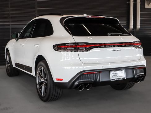 Used 2025 Porsche Macan Turbo AWD/4WD image 3