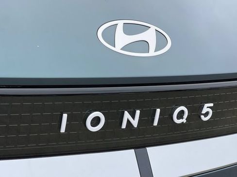 New 2026 Hyundai Ioniq 5 SEL RWD image 8