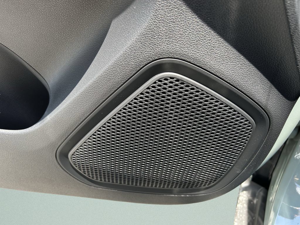 New 2026 Hyundai Venue SEL FWD image 22