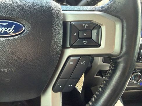 Used 2020 Ford F250 Lariat w/ Lariat Value Package AWD/4WD image 36