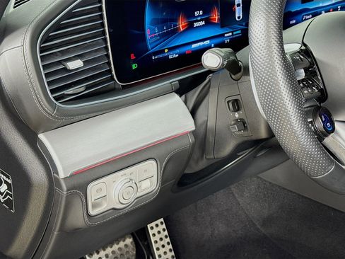 Used 2024 Mercedes-Benz GLE 53 AMG 4MATIC Coupe image 10