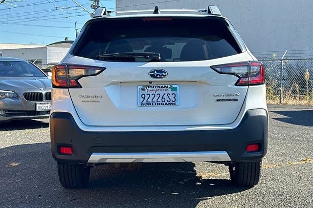 Used 2023 Subaru Outback Touring XT AWD/4WD image 4