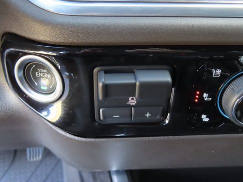 Certified 2023 Chevrolet Silverado 1500 LTZ w/ LTZ Convenience Package II image 9