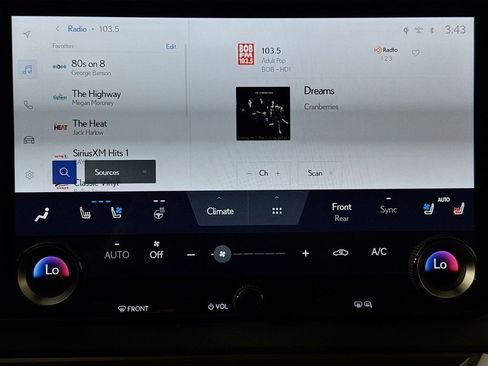 Certified 2025 Lexus RX 350 Premium w/ Accessory Package (Z1) image 15