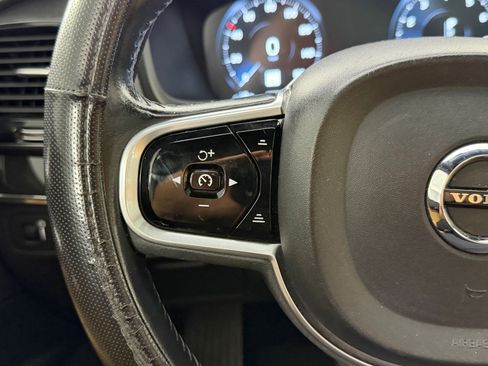 Used 2018 Volvo XC90 T6 Momentum w/ Convenience Package image 22
