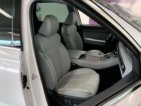 Used 2024 Hyundai Palisade SEL w/ Premium Package AWD/4WD image 11