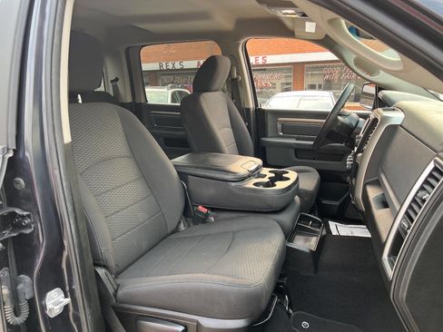 Used 2019 RAM 1500 Classic Warlock image 17