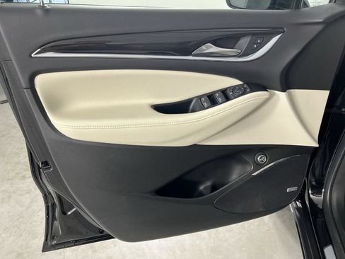Certified 2023 Buick Enclave Essence w/ Experience Buick Package FWD image 23