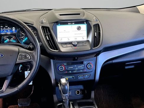 Used 2018 Ford Escape SEL AWD/4WD image 9