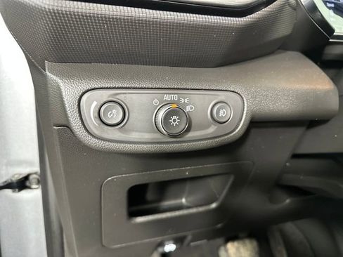 Used 2023 Chevrolet TrailBlazer LT image 19