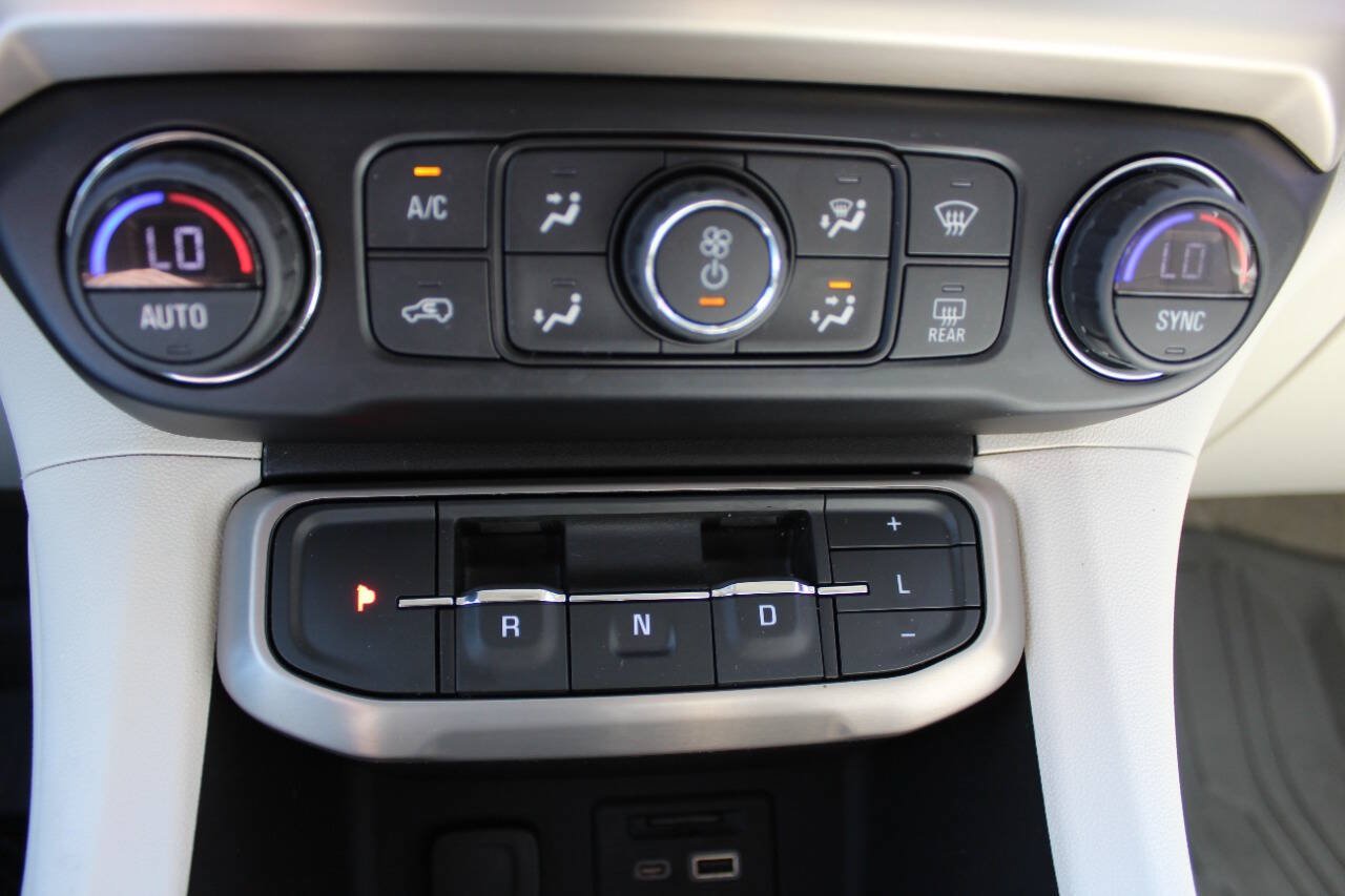 Used 2021 GMC Acadia Denali w/ Denali Technology Package AWD/4WD image 15