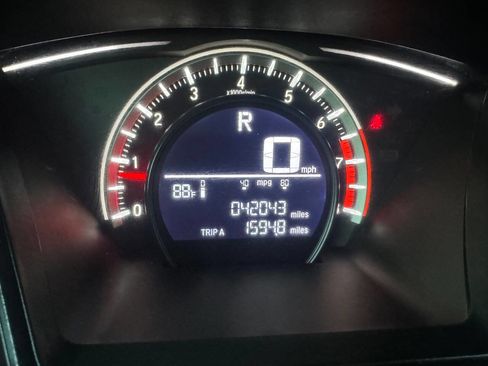 Used 2018 Honda Civic Sport image 13