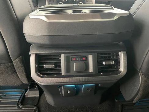 Used 2025 Ford F150 Platinum AWD/4WD image 47