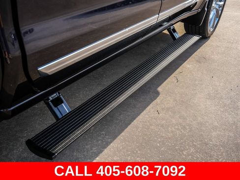 Used 2024 Chevrolet Silverado 1500 High Country w/ High Country Premium Package AWD/4WD image 11