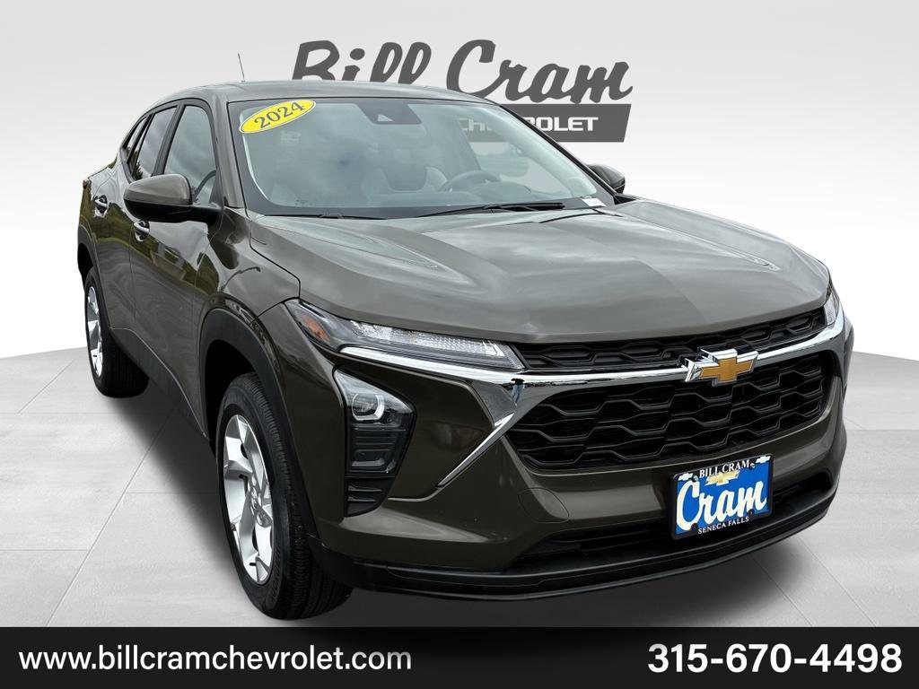 Used 2024 Chevrolet Trax LS w/ LS Convenience Package FWD image 1