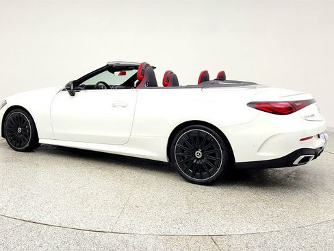 Used 2024 Mercedes-Benz CLE 450 4MATIC Cabriolet image 7