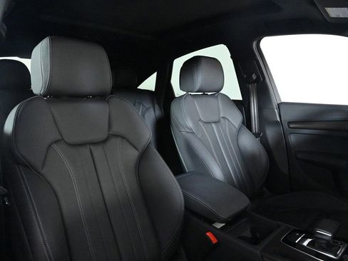 Used 2025 Audi Q5 2.0T Premium Plus w/ Premium Plus Package image 16