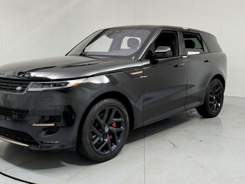 Used 2023 Land Rover Range Rover Sport SE Dynamic AWD/4WD image 1