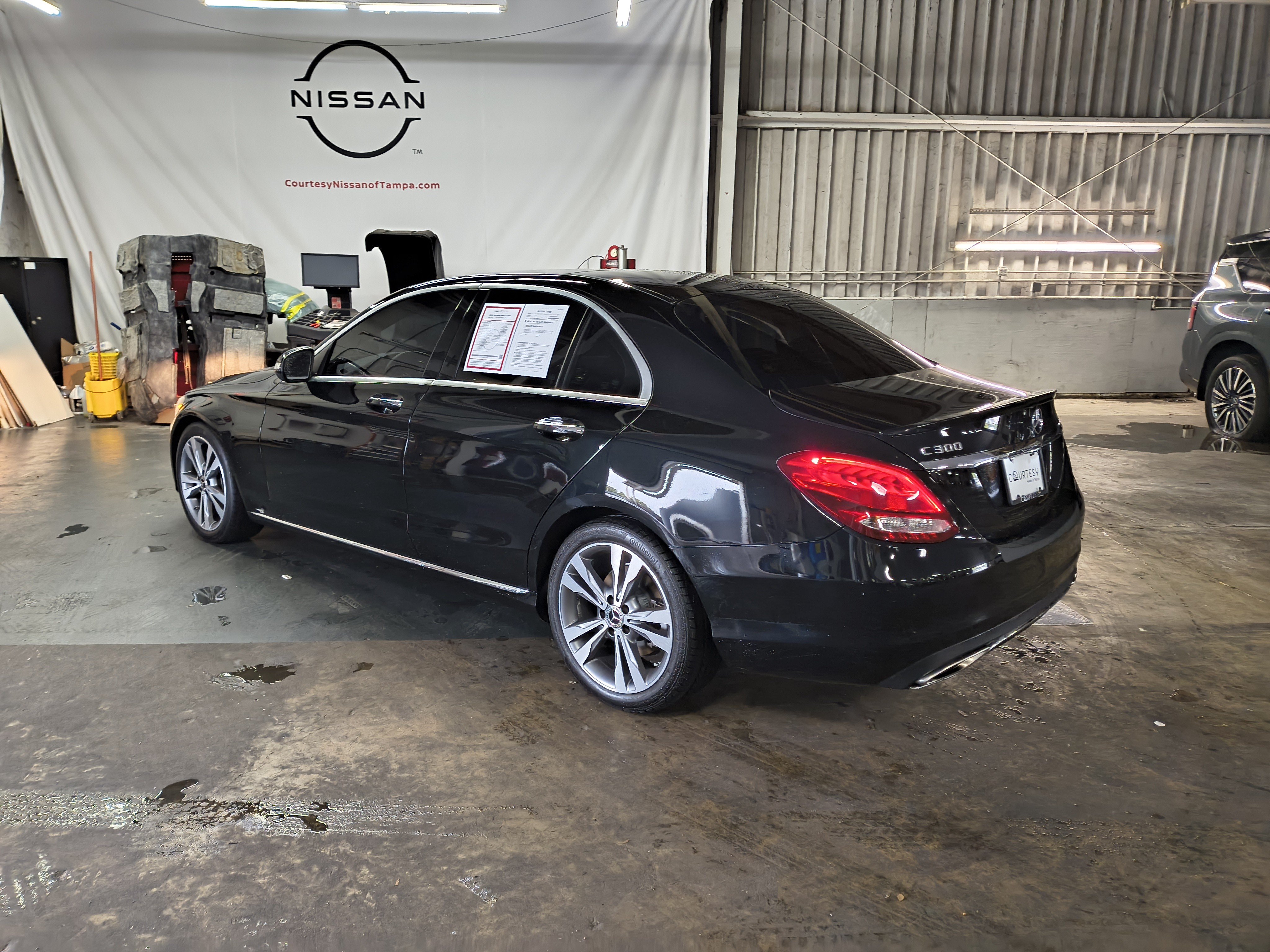 Used 2018 Mercedes-Benz C 300 Sedan image 6