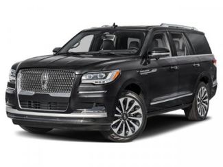 Used 2024 Lincoln Navigator Reserve video 1