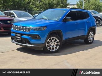 Used 2023 Jeep Compass Latitude w/ Sun and Sound Group AWD/4WD video 1