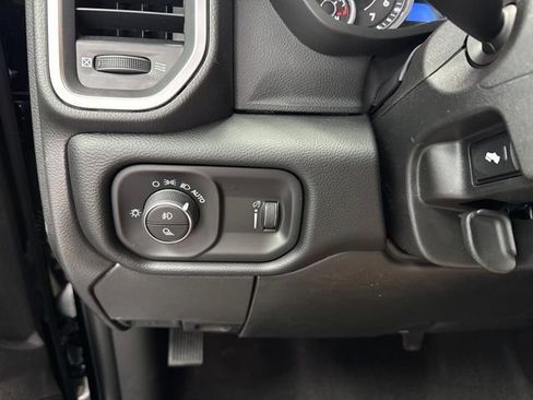 New 2026 RAM 2500 Big Horn AWD/4WD image 34