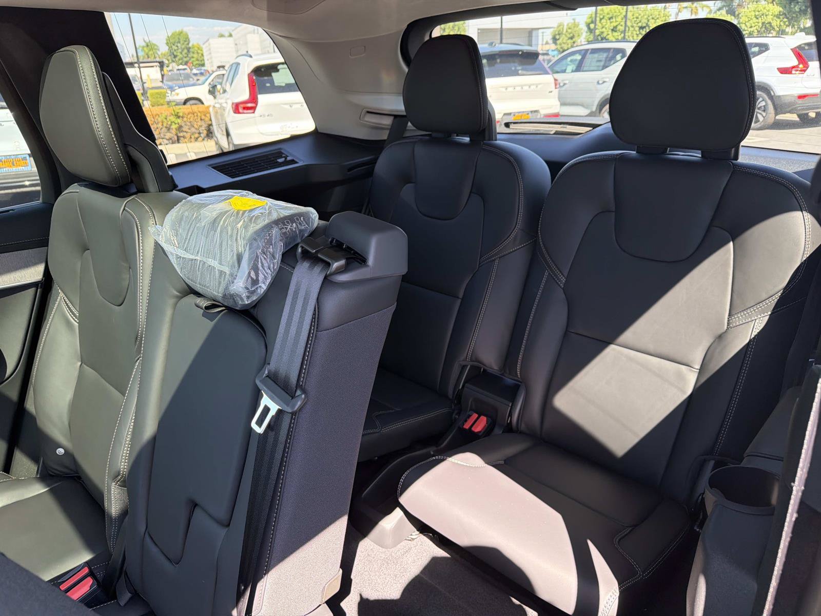 New 2027 Volvo XC90 B6 Ultra AWD/4WD image 18