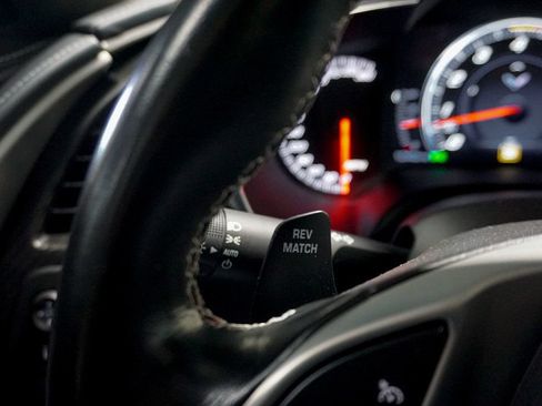 Used 2017 Chevrolet Corvette Z06 RWD image 20