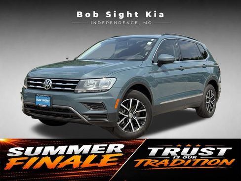 Used 2021 Volkswagen Tiguan SE AWD/4WD image 1