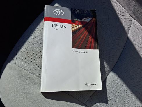 Used 2011 Toyota Prius Three FWD image 26