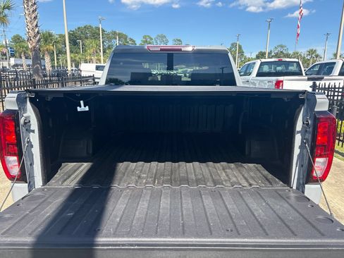 Used 2024 GMC Sierra 1500 Pro w/ Pro Value Package RWD image 8