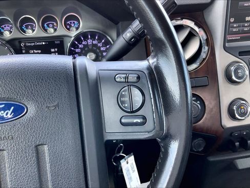 Used 2015 Ford F250 Lariat w/ Chrome Package image 24