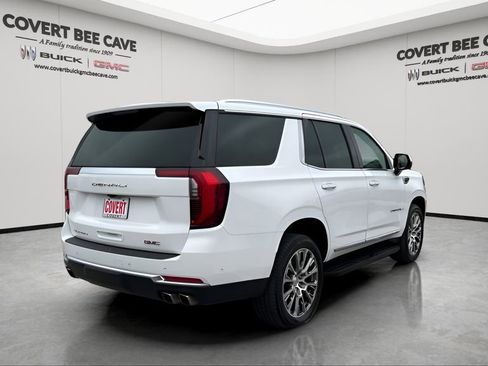 Used 2025 GMC Yukon Denali image 9