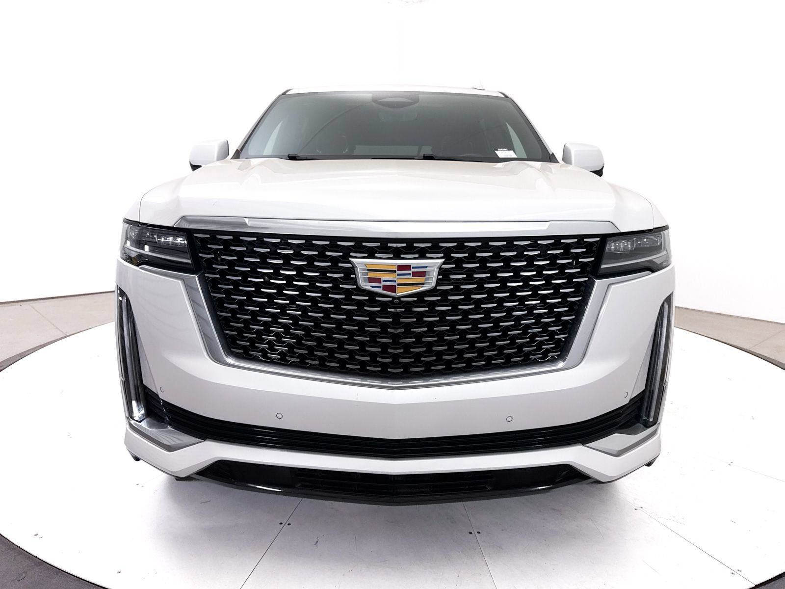 Used 2021 Cadillac Escalade ESV Premium Luxury AWD/4WD image 16