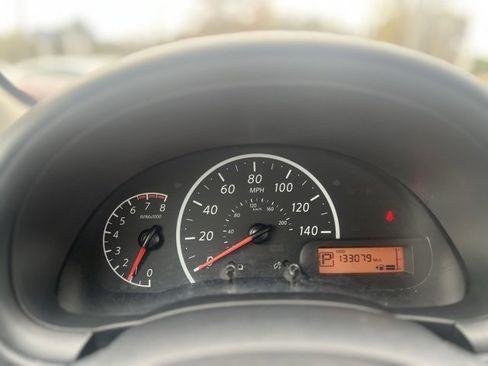 Used 2019 Nissan Versa S Plus image 12