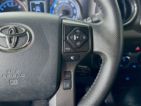 Used 2023 Toyota Tacoma TRD Off-Road image 23