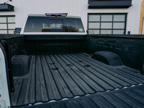 Used 2020 GMC Sierra 2500 Denali w/ Gooseneck/5TH Wheel Package AWD/4WD image 12