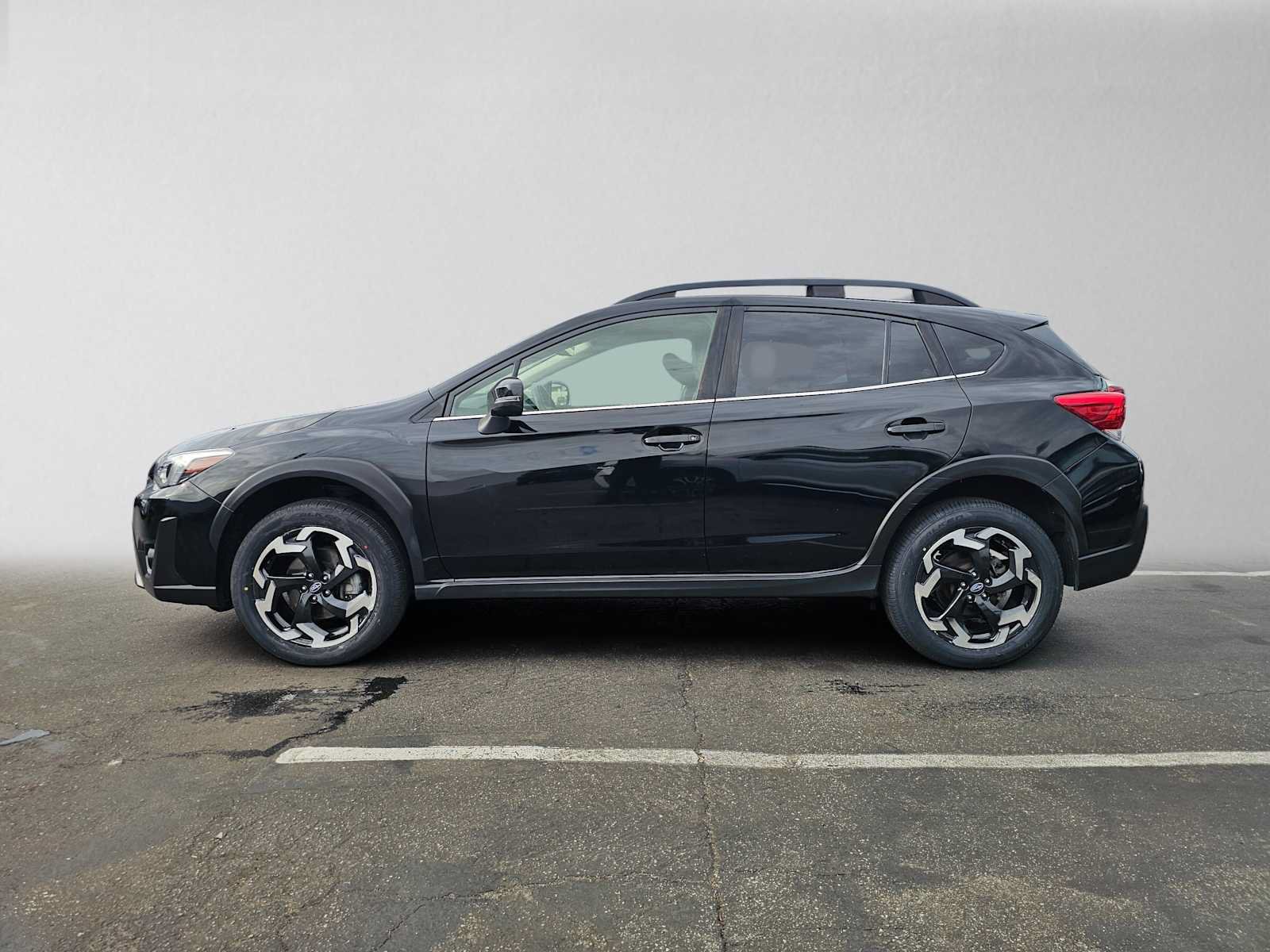Used 2023 Subaru Crosstrek 2.5i Limited AWD/4WD image 6