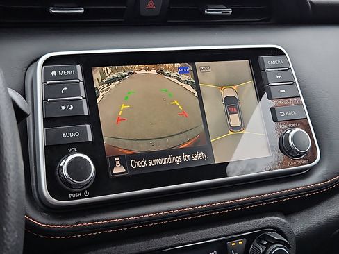 Certified 2020 Nissan Kicks SR w/ SR Premium Package image 17