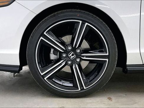 New 2026 Honda Accord SE image 15